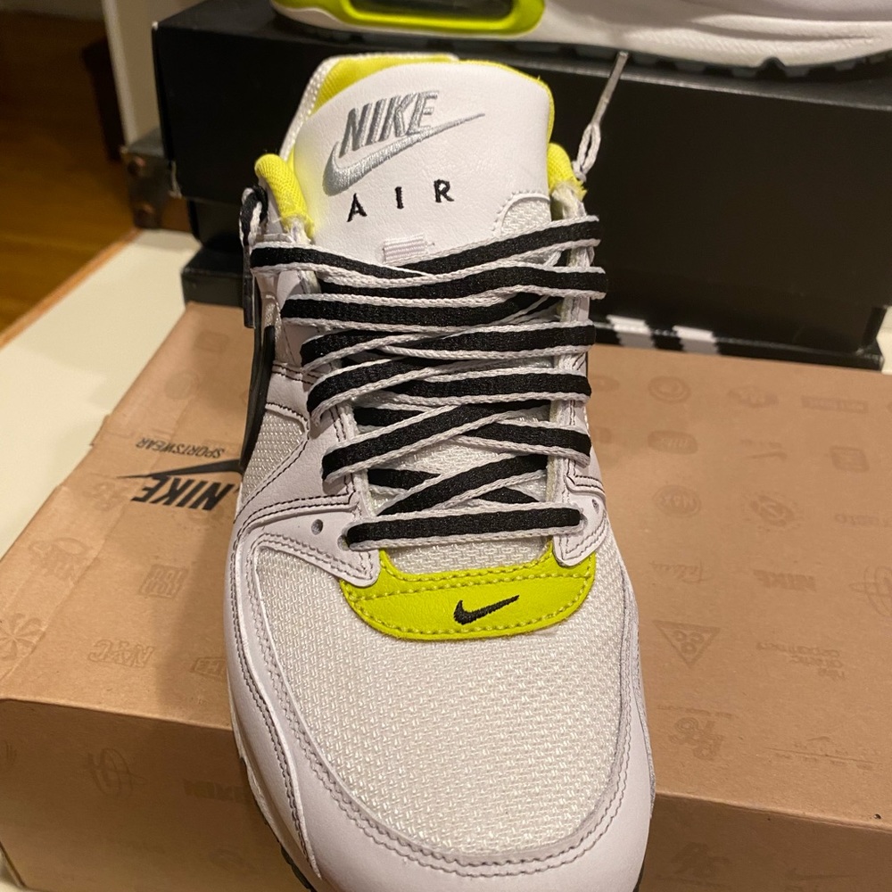 Air Max Command - image 6